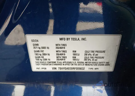 2024 Tesla Model Y Long Range Dual Motor All-Wheel Drive из США, поврежденный, VIN 7SAYGAEE8RF009832